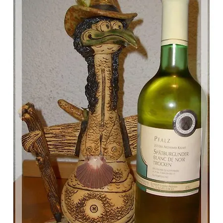 酒店 Gaestehaus Kleine Kalmit 3*