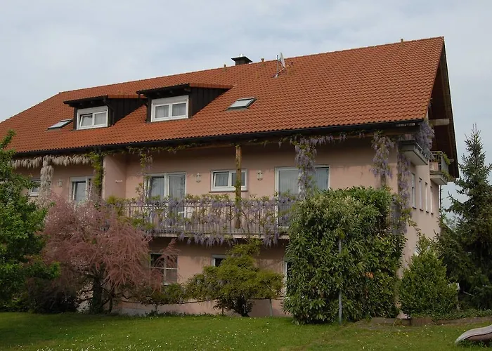 Hotel Gastehaus Kleine Kalmit 3*