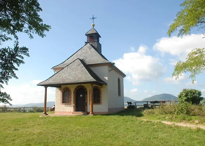 酒店 Gaestehaus Kleine Kalmit 朗道因德普法尔茨