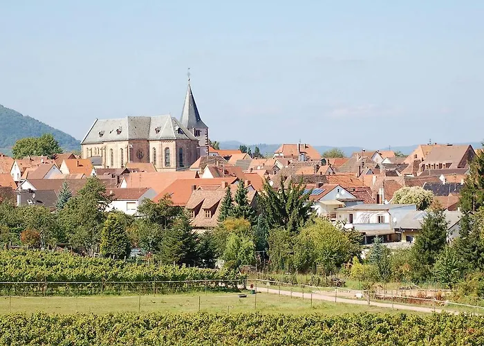 Gaestehaus Kleine Kalmit 朗道因德普法尔茨